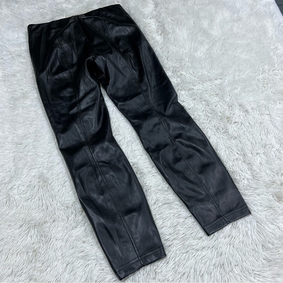 Nicole Miller NEW YORK Vegan Leather Black Pull On Leggings Pants Medium - Picture 8 of 12